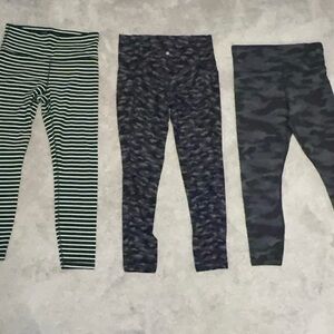 Women’s size medium ATHLETA cropped ankle length leggings